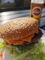 Oasen Burger Grill food