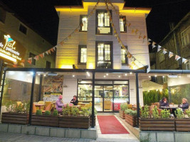 Menekşe Yalı Cafe Patisserie food