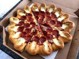 Pizza Hut food