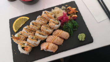 Sushi food