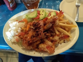 Marisqueria Puerto Nuevo food