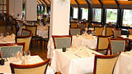 Le Bistro Hotel Cailler food