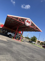 Rudy's Country Store And B-q outside