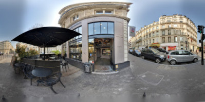 Boulangerie Josephine inside