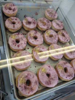 Dona's Donuts food