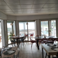 Le Relais du Pont d'Etrelles food