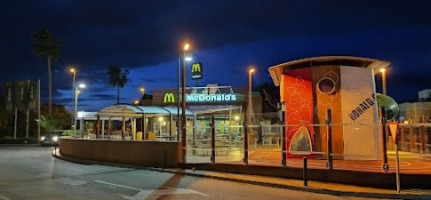 Mcdonald's outside