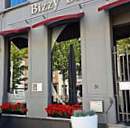 Bizzy Beloy outside