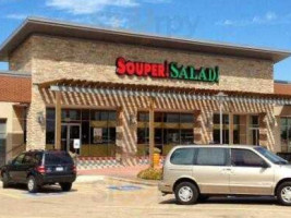 Souper Salads food