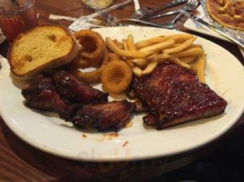 Smokey Bones Buford food