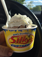 Silky's Frozen Custard food