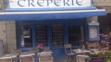 Creperie Tal an Iliz inside