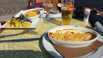 Au Kiosque food