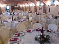 Tenuta Canta food