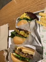 Shake Shack inside