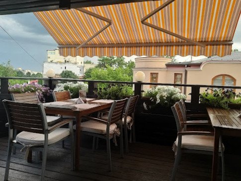 Restaurant Tulin Exterior