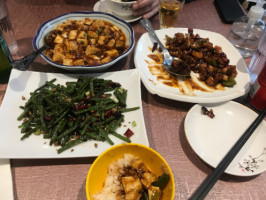 Sichuan Chilli King food