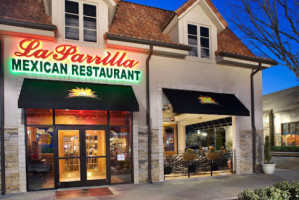 La Parrilla Mexican outside