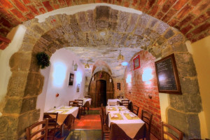 Trattoria Cantinin Del Gatt inside