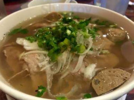 Pho Lee food