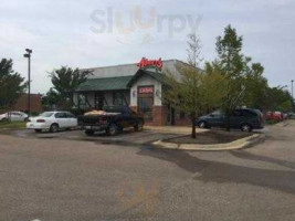 Abner's Famous Chicken Tenders outside