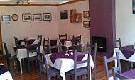 Iona's Tearoom food