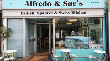 Alfredo Sue Silva's Cafe inside