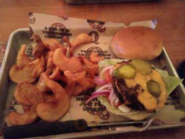 Q Smokehouse food