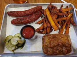 Myron Mixon's Pitmaster Barbeque food