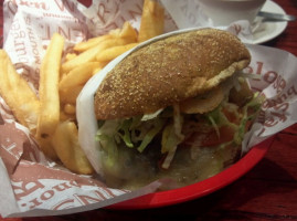 Red Robin Gourmet Burgers And Brews food