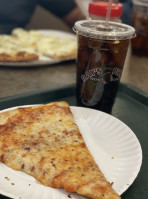 Ray's Pizza food