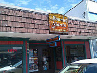 Bonnie Martin Restaurant outside