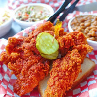 Hattie B's Hot Chicken Nashville Midtown food