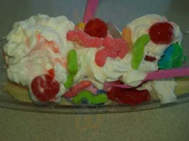 Baskin Robbins food