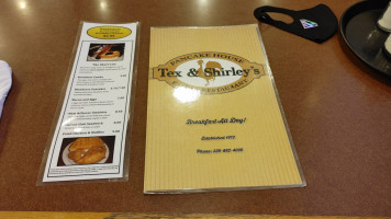 Tex Shirleys Family inside