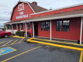 Homestead Bakery outside