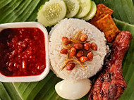 Zarra Nasi Lemak Kukus food