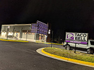 Taco Bell outside