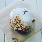 Crosstown Doughnuts Shoreditch food