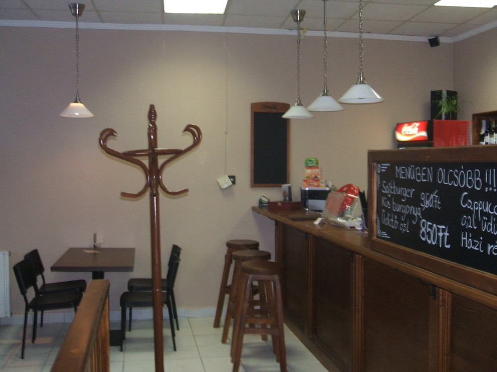 restaurant image