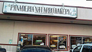 Navarro Bakery outside