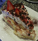 Eis Cafe Italia food