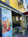 Vida Juice Freshly Made Cold-pressed Juice Smoothies inside