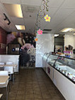 Baskin-robbins inside