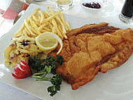 Schnitzelreich food