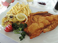 Schnitzelreich food