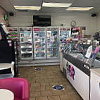 Baskin-robbins inside