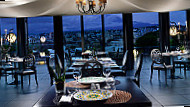 Etnea Roof Bar Restaurant By “una Cucina” food