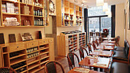 Willi's Wine Bar inside