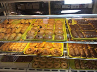 Simply Fresh Donutz food